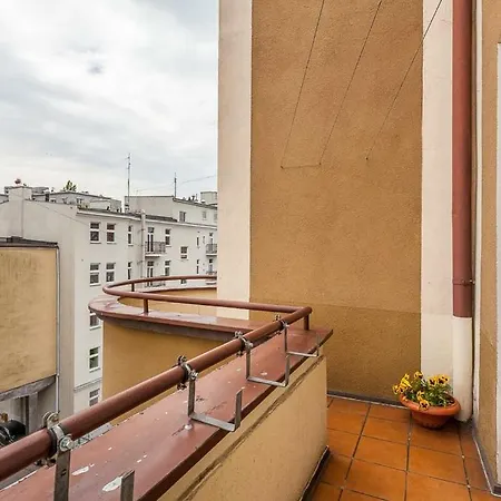 3 Maja Yellow Zielony Zolwik Apartamento